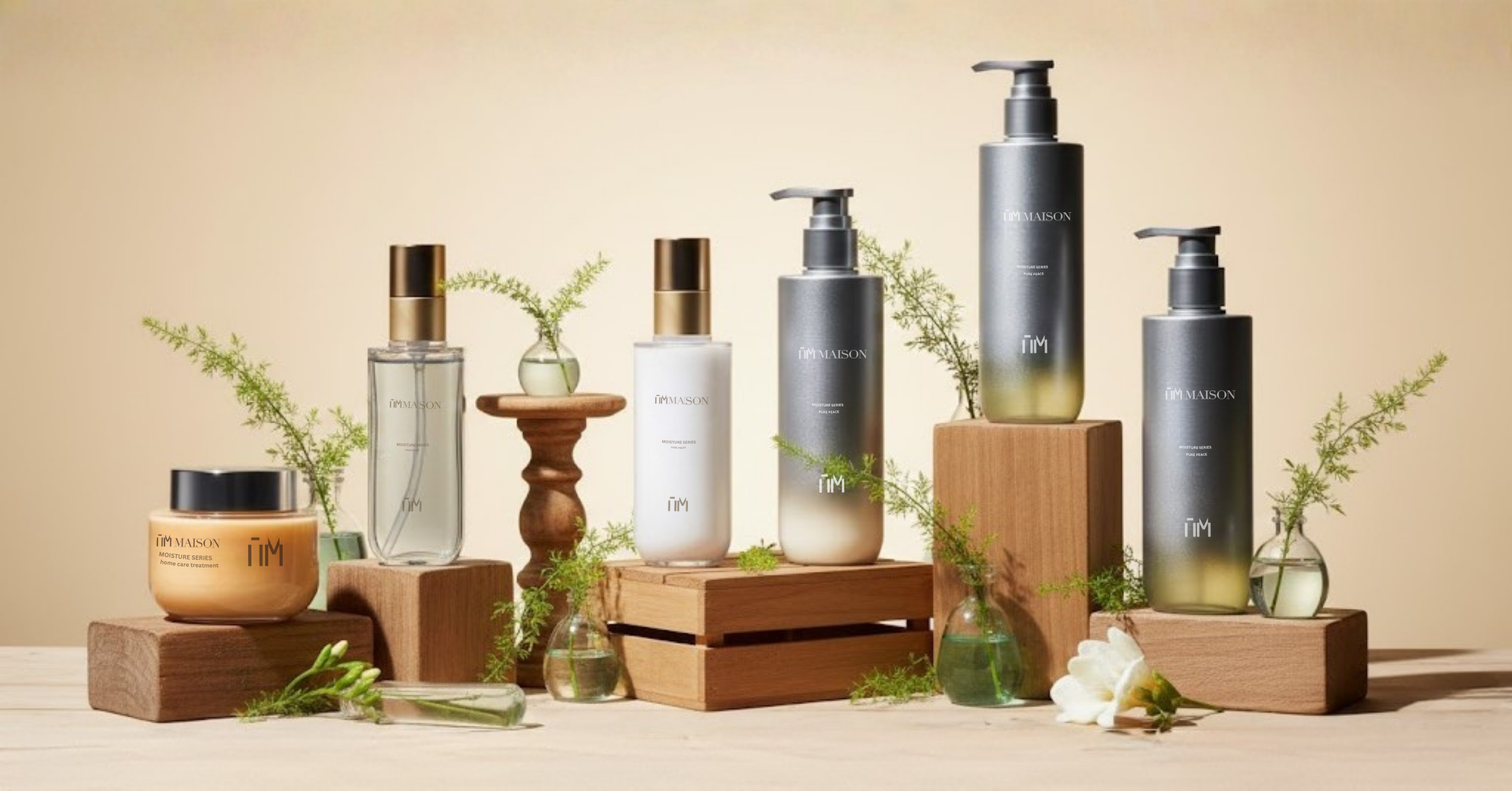 <p>HM MAISON<br/>Shampoo & Conditioner</p>